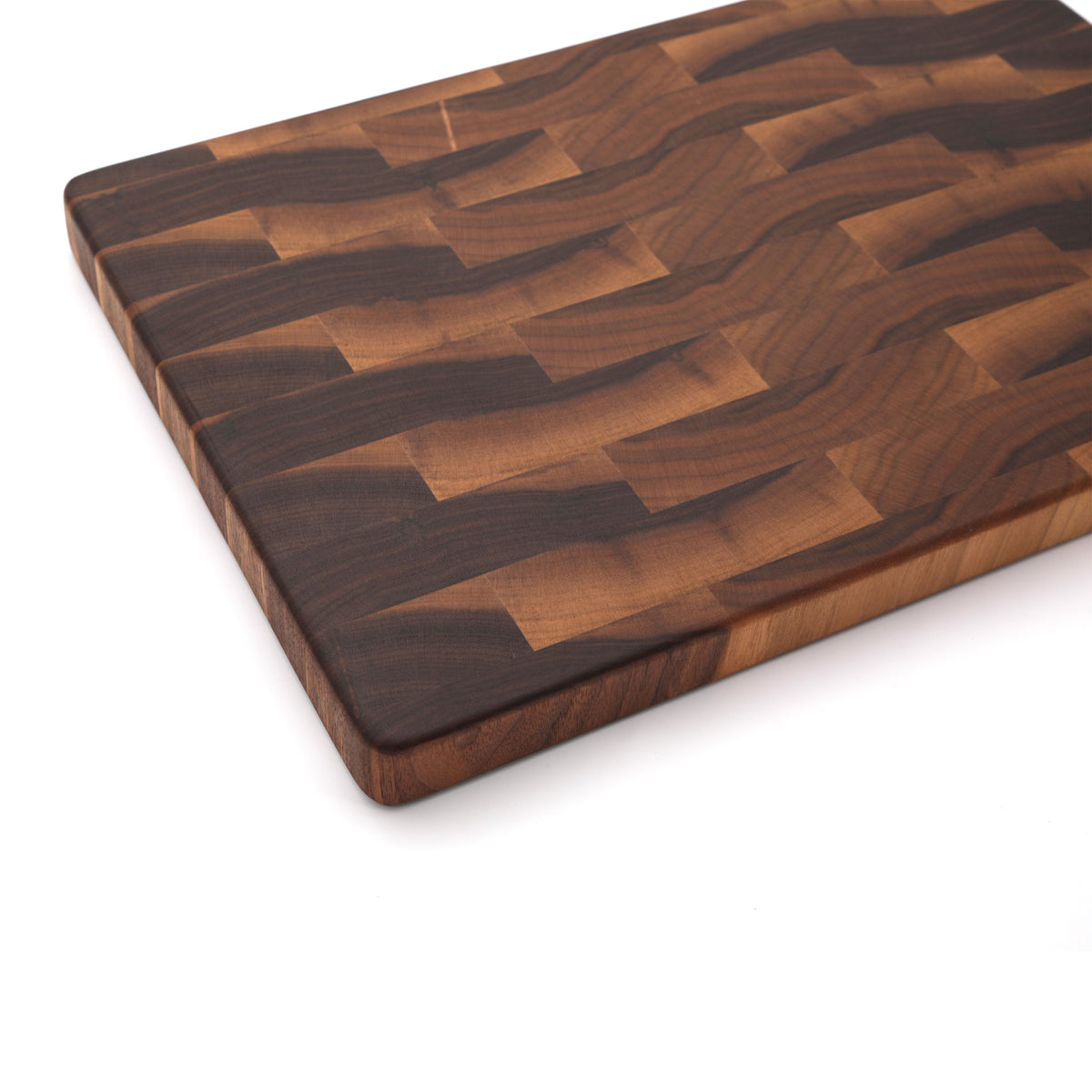 Walnut 18 × 12 end-grain cutting board detail