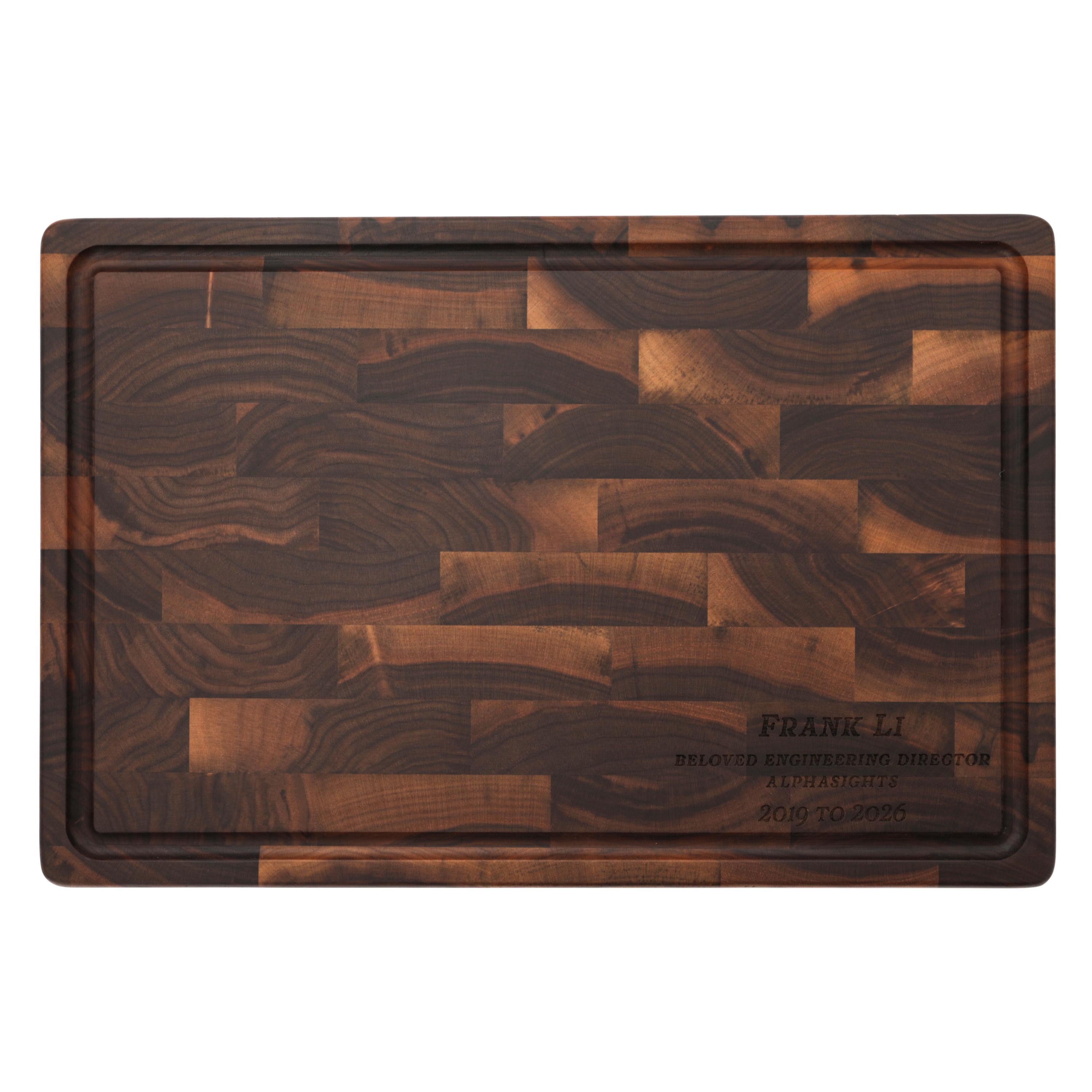 Walnut End-Grain cutting board with juice groove, top view